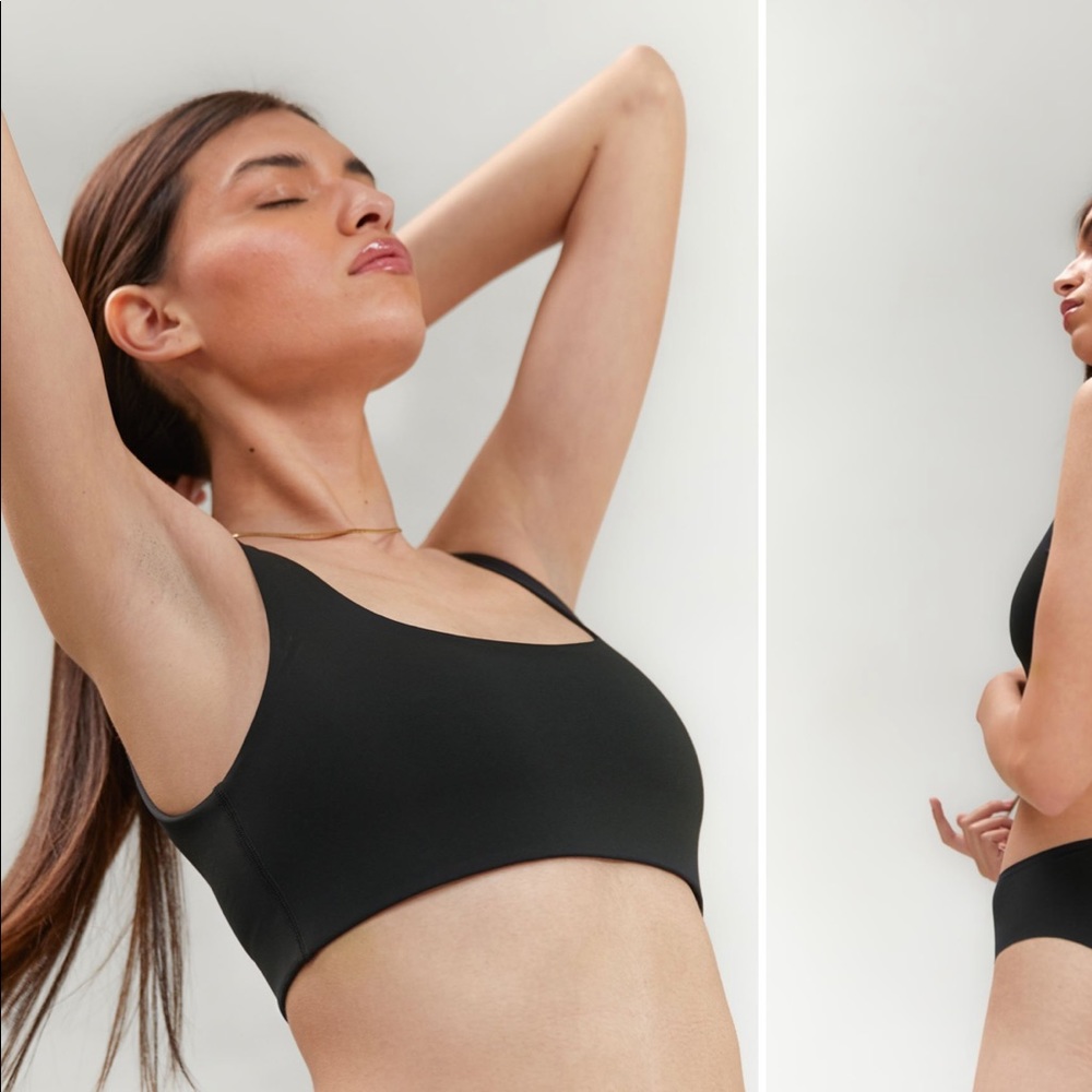 Black Scoop Bralette by Girlfriend Collective